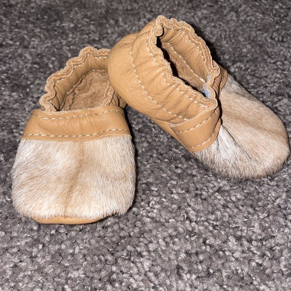 Newborn genuine deer skin baby moccasins
